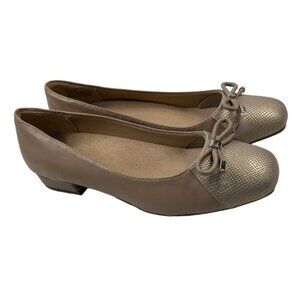 Naturalizer Gertie Ballet Flats Shoes Size 8.5 W Embossed Leather Taupe